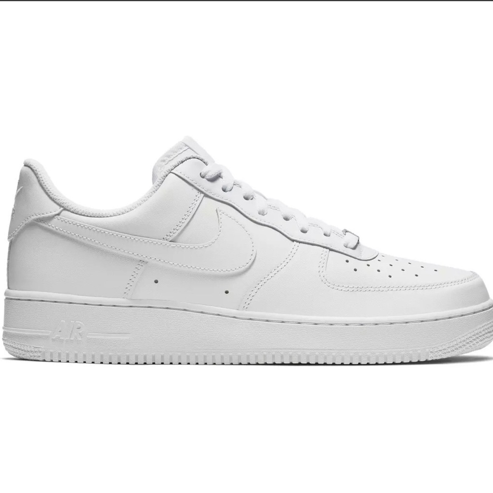 Nike Men’s Air Force 1 White Leather Sneakers Size 11.5